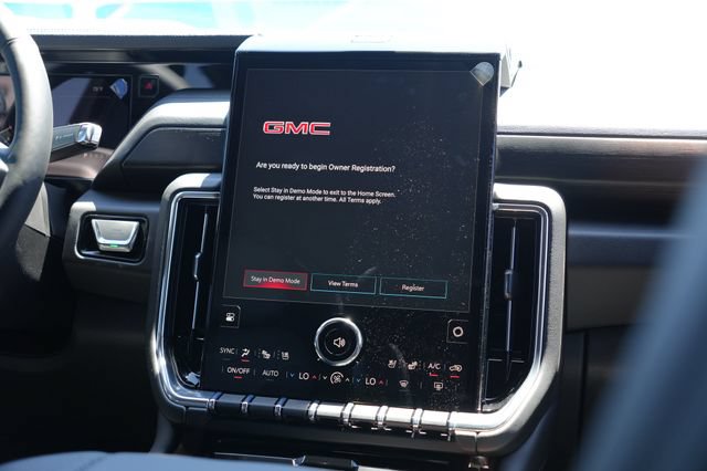 New 2026 GMC Yukon Denali AWD/4WD image 16