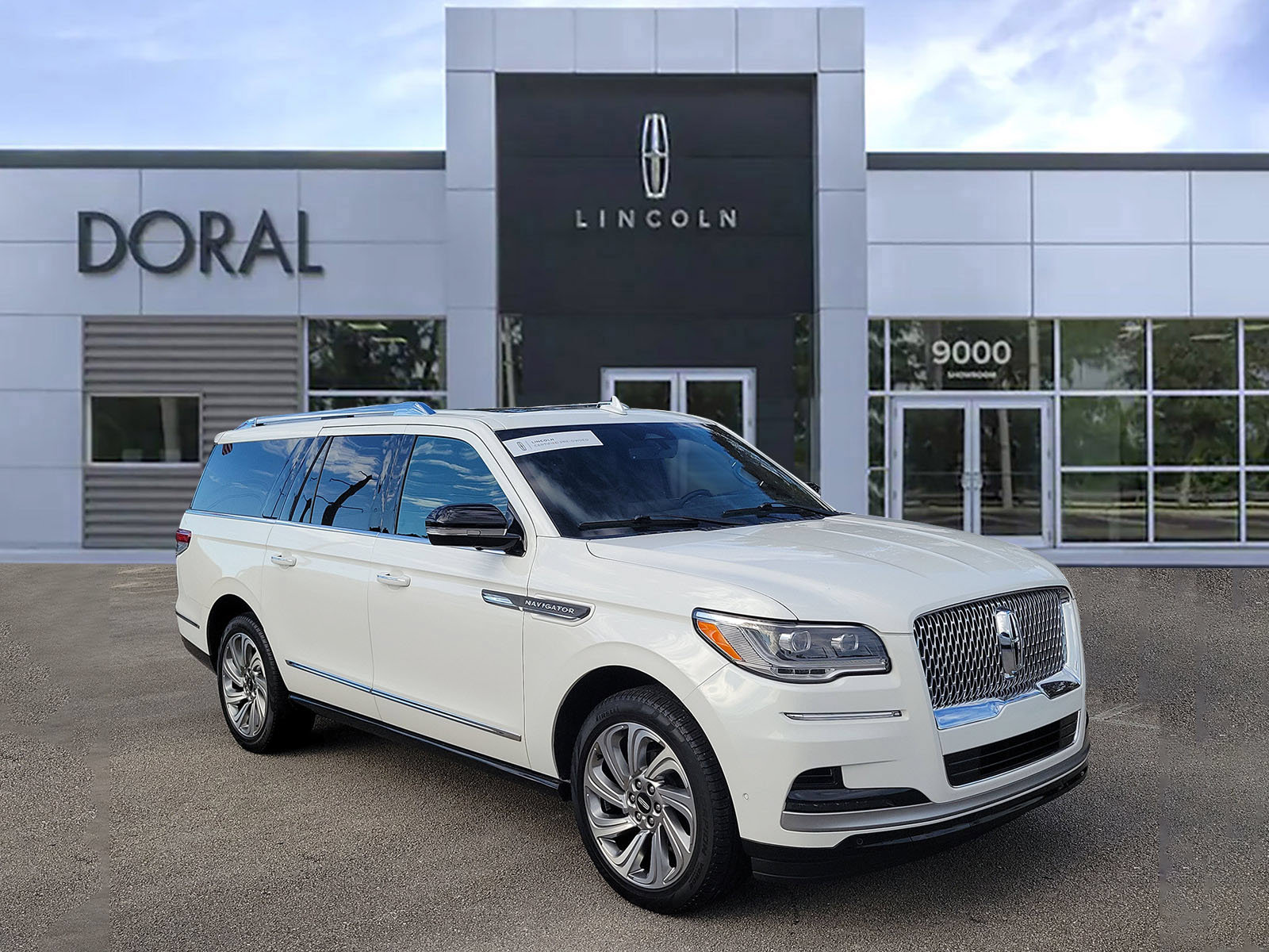 Certified 2024 Lincoln Navigator L Reserve AWD/4WD video 1
