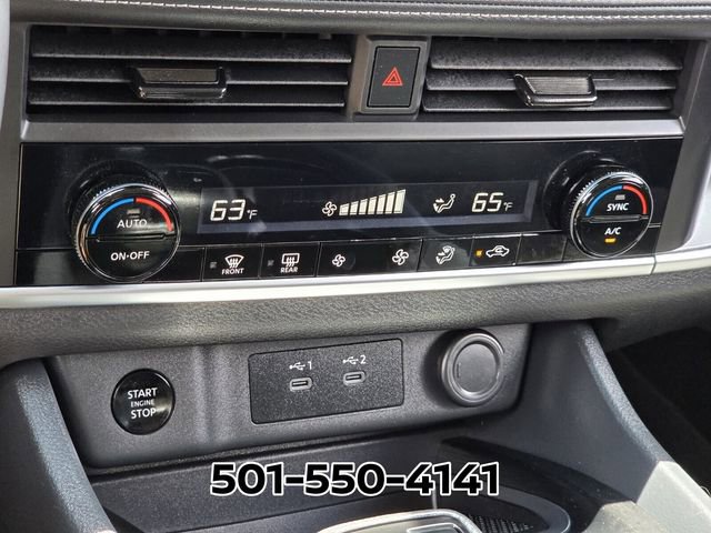 Used 2026 Nissan Rogue SV FWD image 24