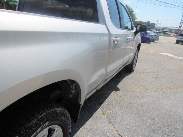 Used 2019 Chevrolet Silverado 1500 LT w/ All-Star Edition AWD/4WD image 17