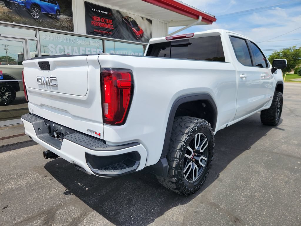 Used 2022 GMC Sierra 1500 AT4 w/ AT4 Preferred Package AWD/4WD image 3