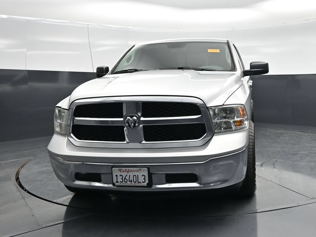 Used 2018 RAM 1500 Classic SLT RWD image 16