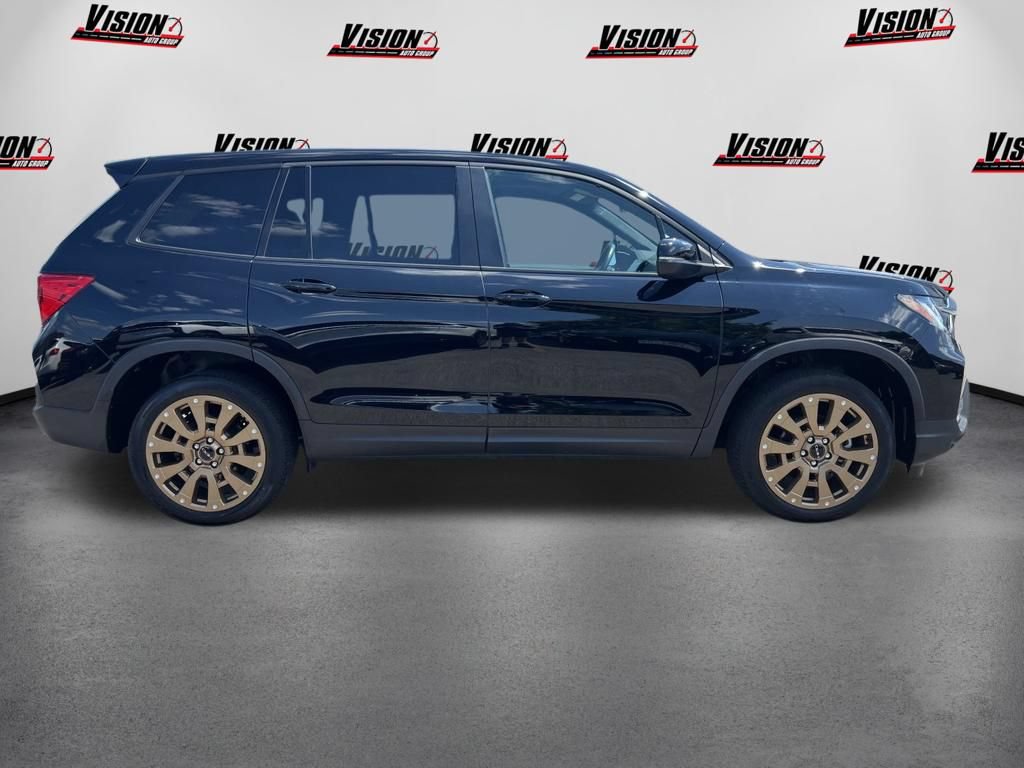 Used 2023 Honda Passport EX-L image 4