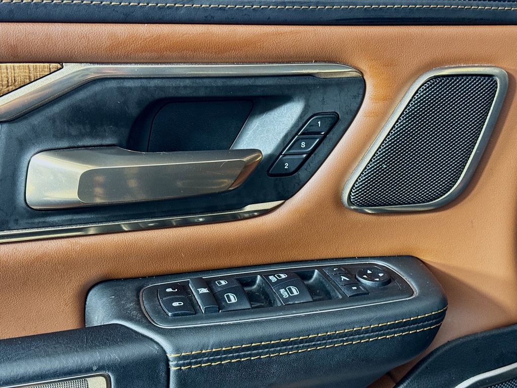 Used 2019 RAM 1500 Laramie Longhorn image 15