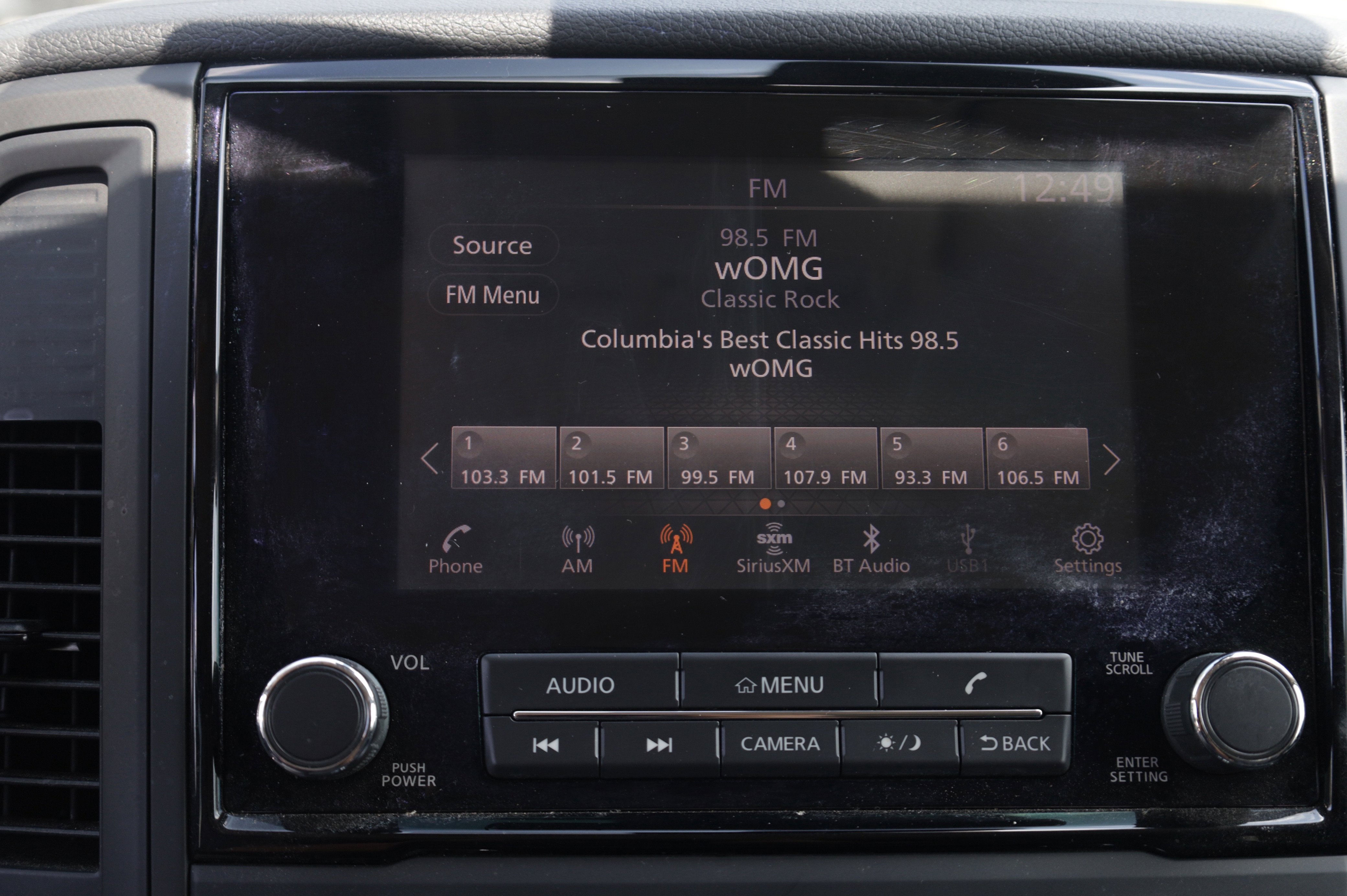 Used 2022 Nissan Titan S RWD image 18