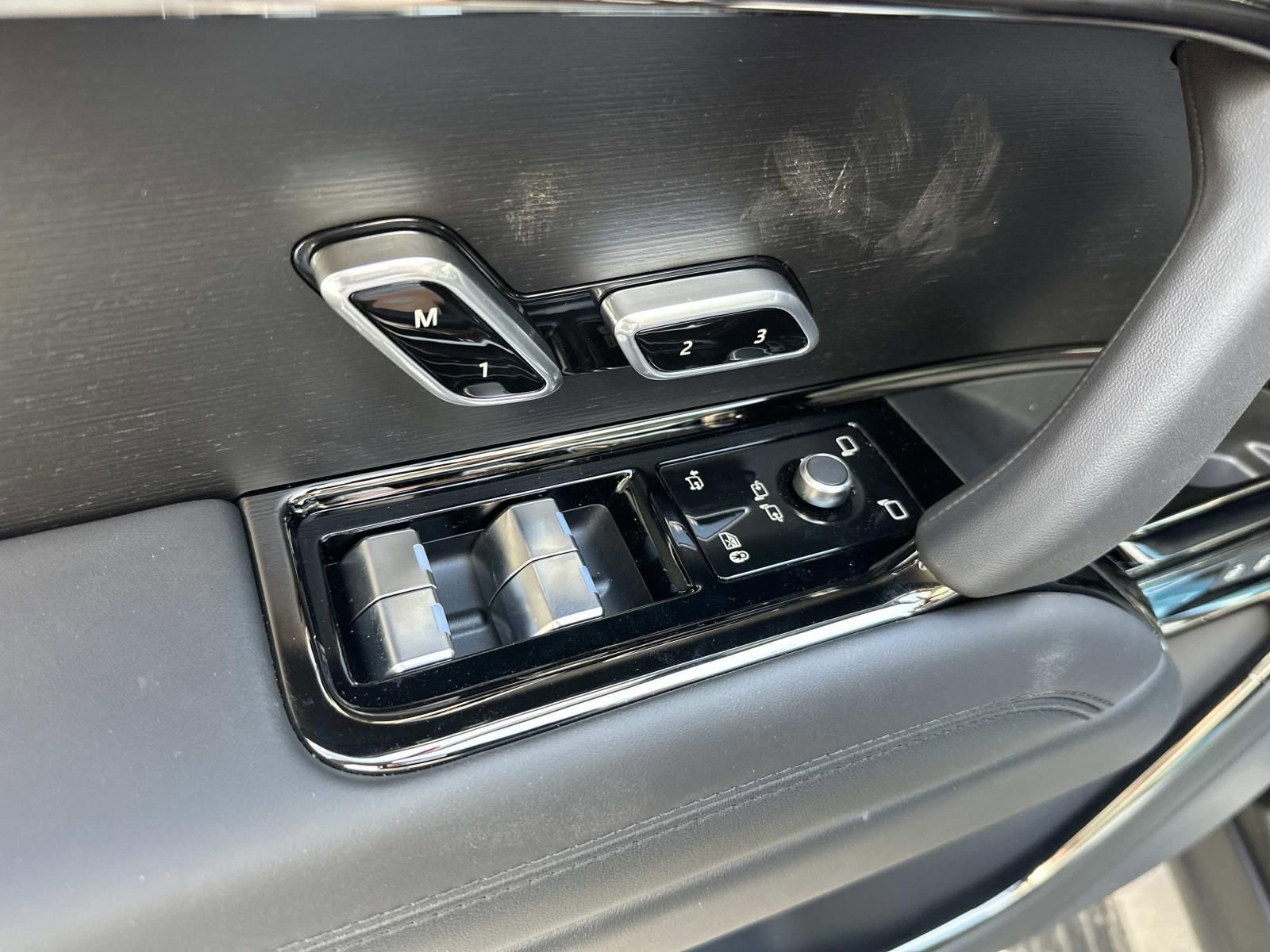New 2026 Land Rover Range Rover Sport SE AWD/4WD image 10