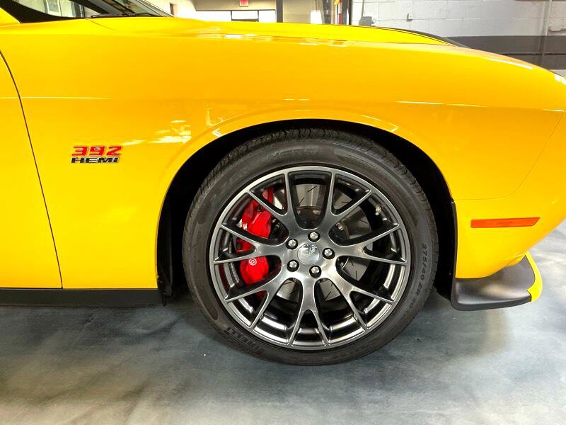 Used 2017 Dodge Challenger SRT w/ Technology Group image 20