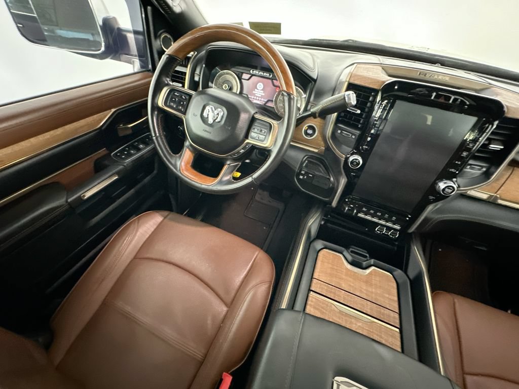 Used 2022 RAM 3500 Limited AWD/4WD image 9