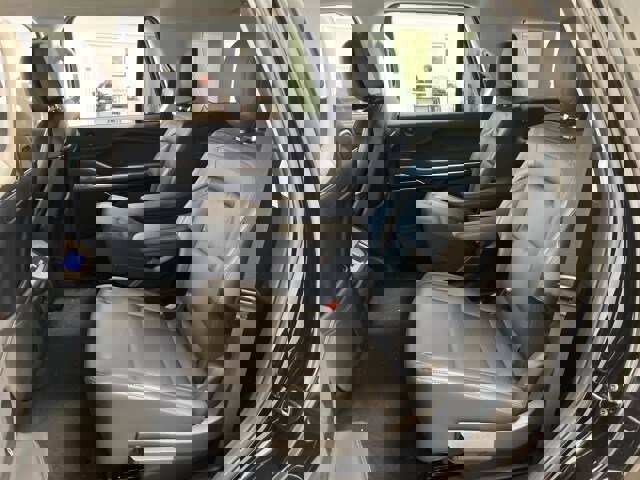 New 2026 Lincoln Navigator Premiere image 19