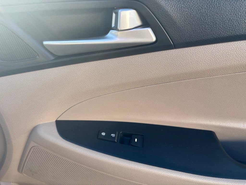 Used 2019 Hyundai Tucson Sport AWD/4WD image 32