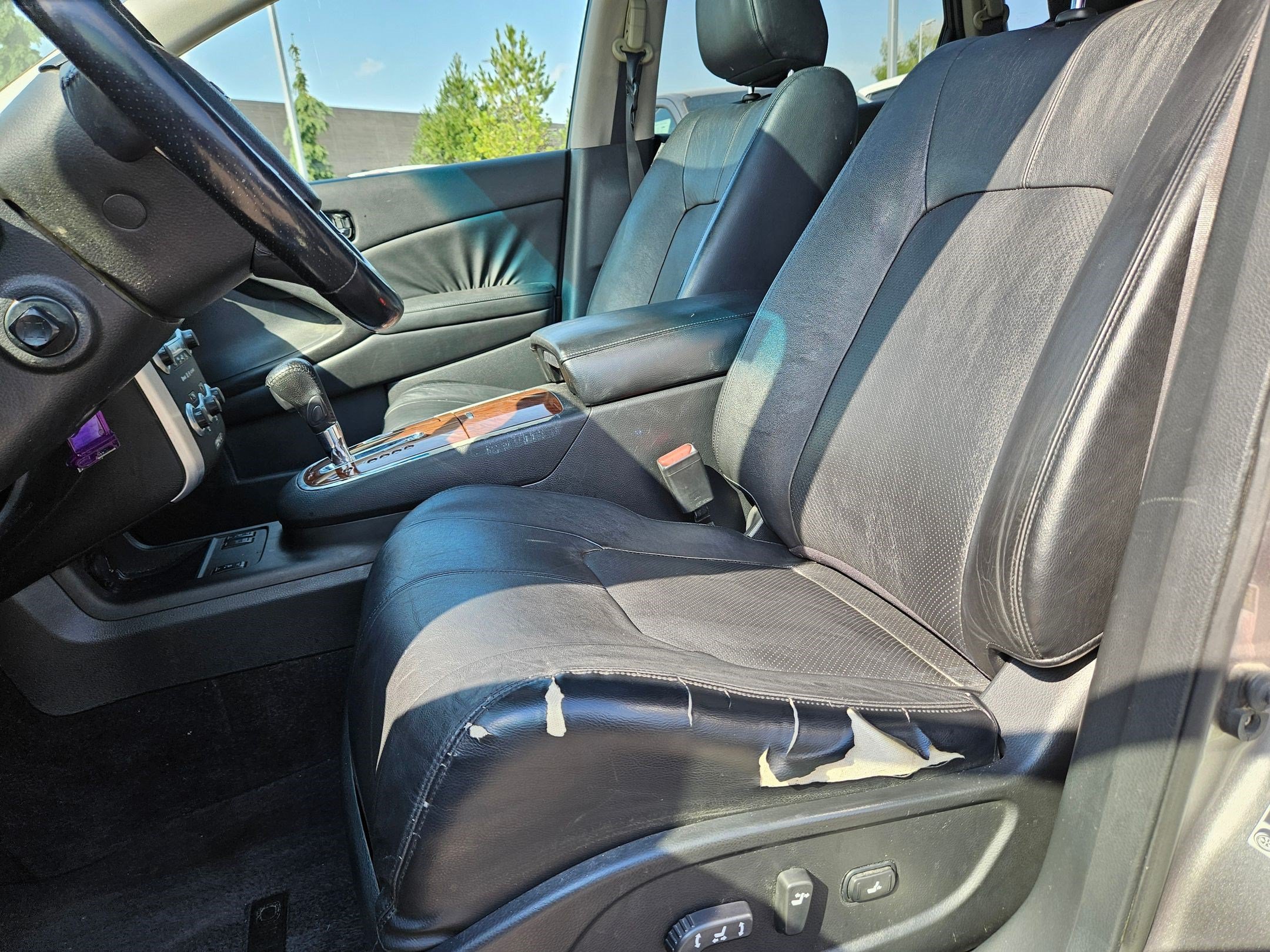 Used 2009 Nissan Murano LE AWD/4WD image 15