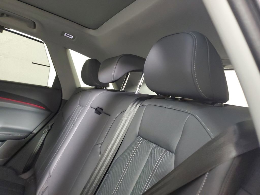 New 2026 Audi Q5 Premium Plus AWD/4WD image 13