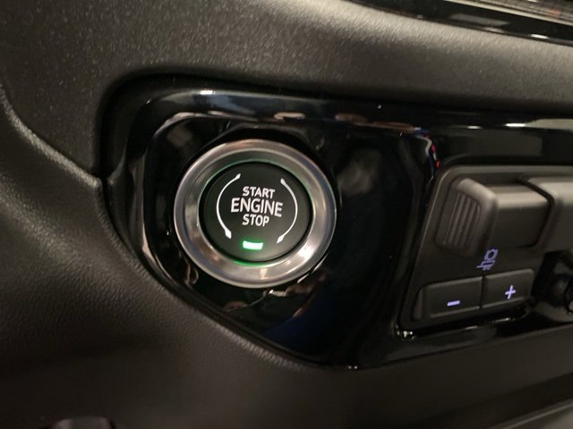 New 2026 Chevrolet Silverado 1500 ZR2 w/ Dark Appearance Package image 16