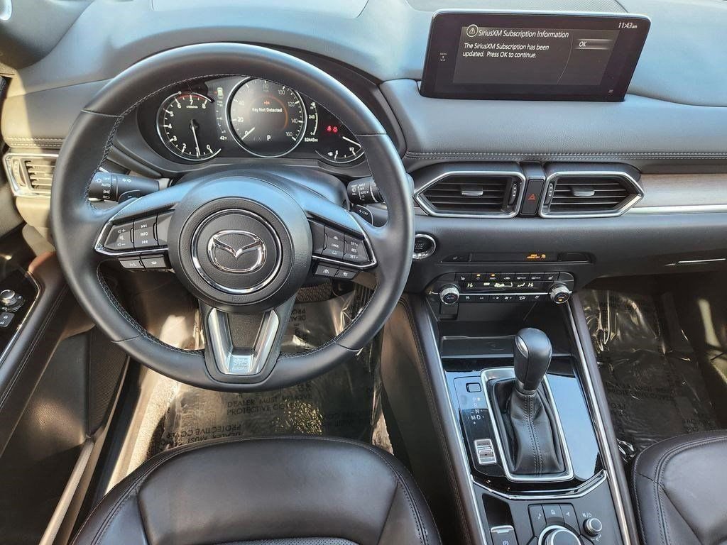 Used 2023 MAZDA CX-5 Signature image 2