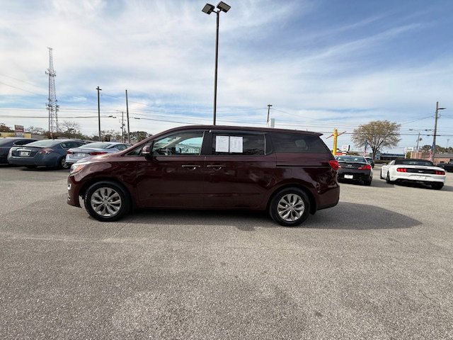 Used 2020 Kia Sedona LX image 1