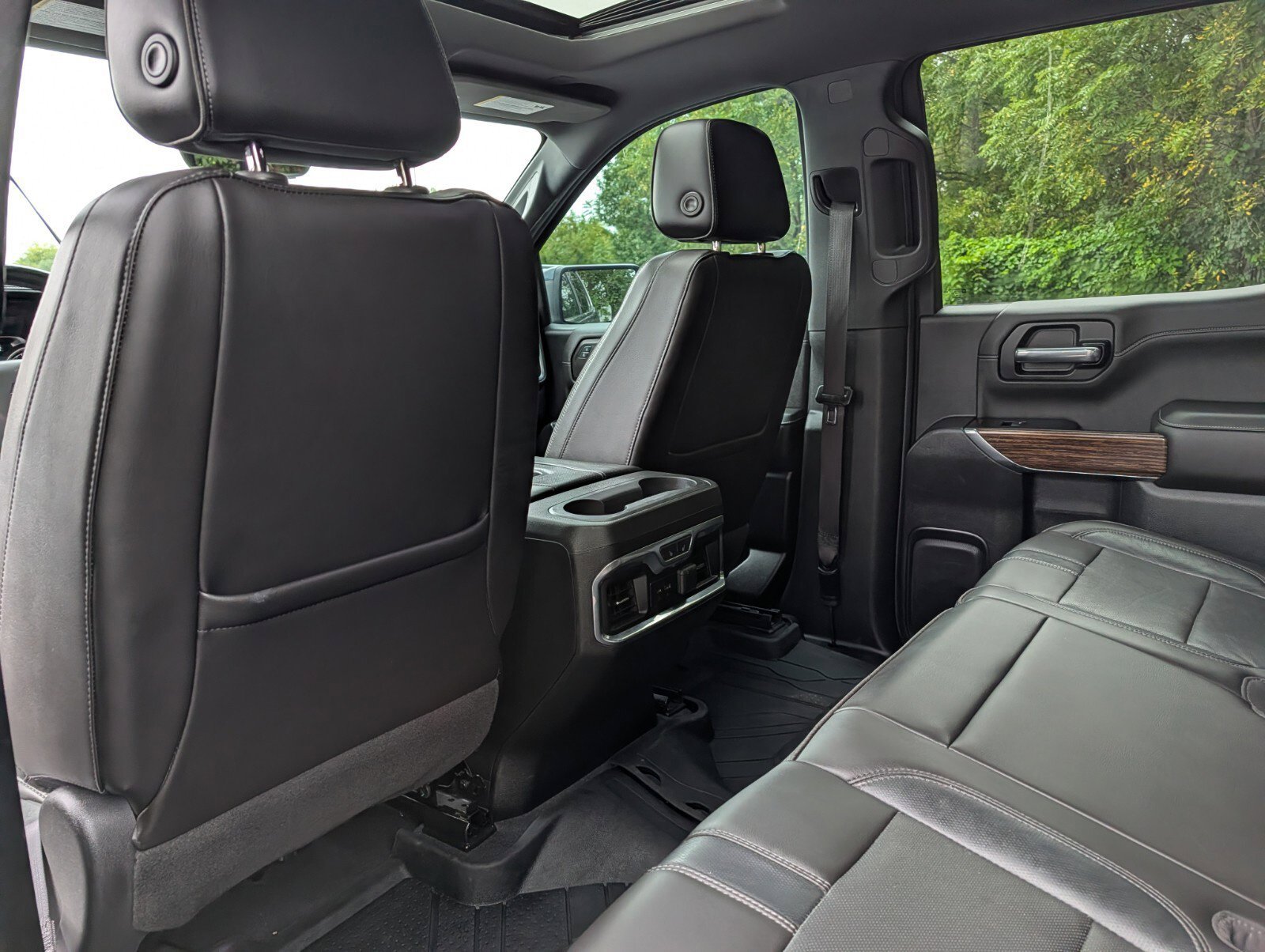 Used 2019 Chevrolet Silverado 1500 High Country AWD/4WD image 29
