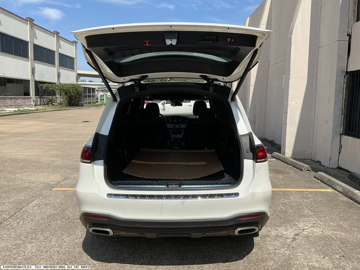 Used 2021 Mercedes-Benz GLS 580 4MATIC image 11