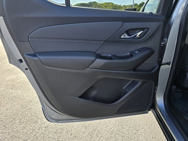Used 2023 Chevrolet Traverse RS w/ LPO, Floor Liner Package image 20