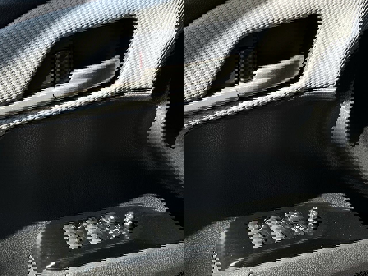 Used 2026 Toyota Camry SE w/ Convenience Package image 21