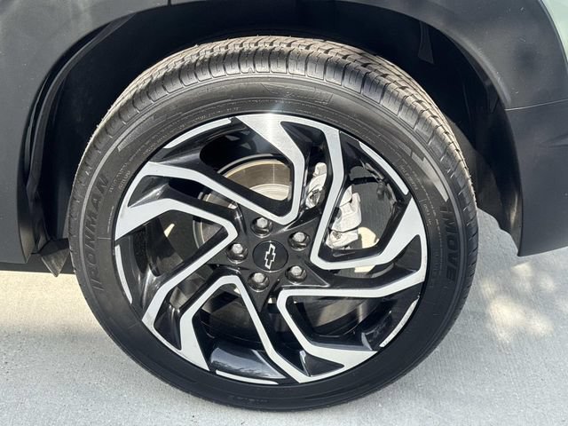 Used 2024 Chevrolet TrailBlazer RS w/ Driver Confidence Package FWD image 4