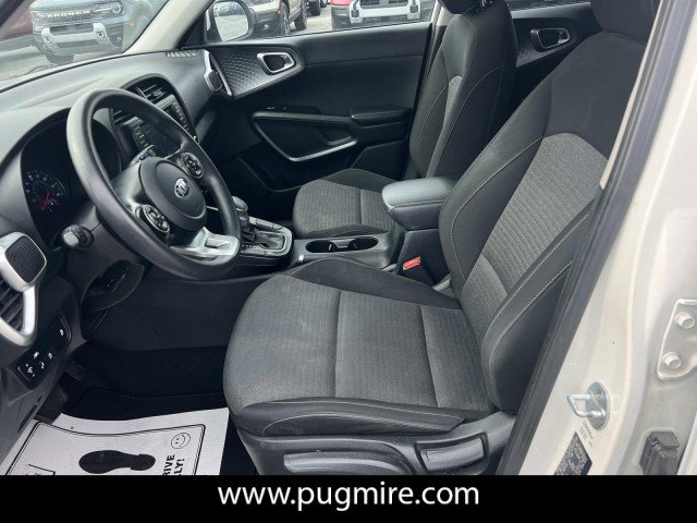 Used 2020 Kia Soul S image 9