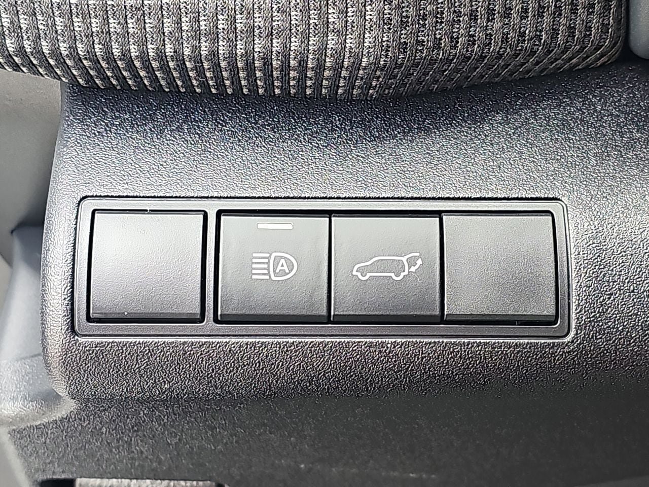 Certified 2023 Subaru Solterra AWD image 31