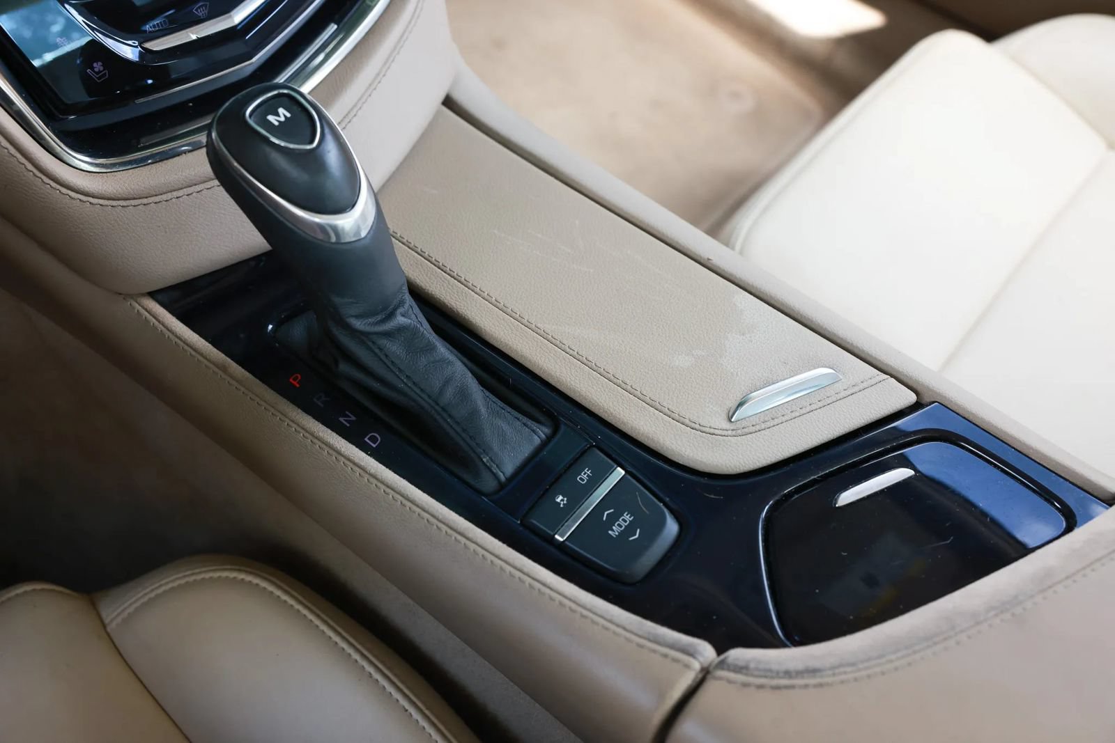 Used 2015 Cadillac CTS Luxury RWD image 39