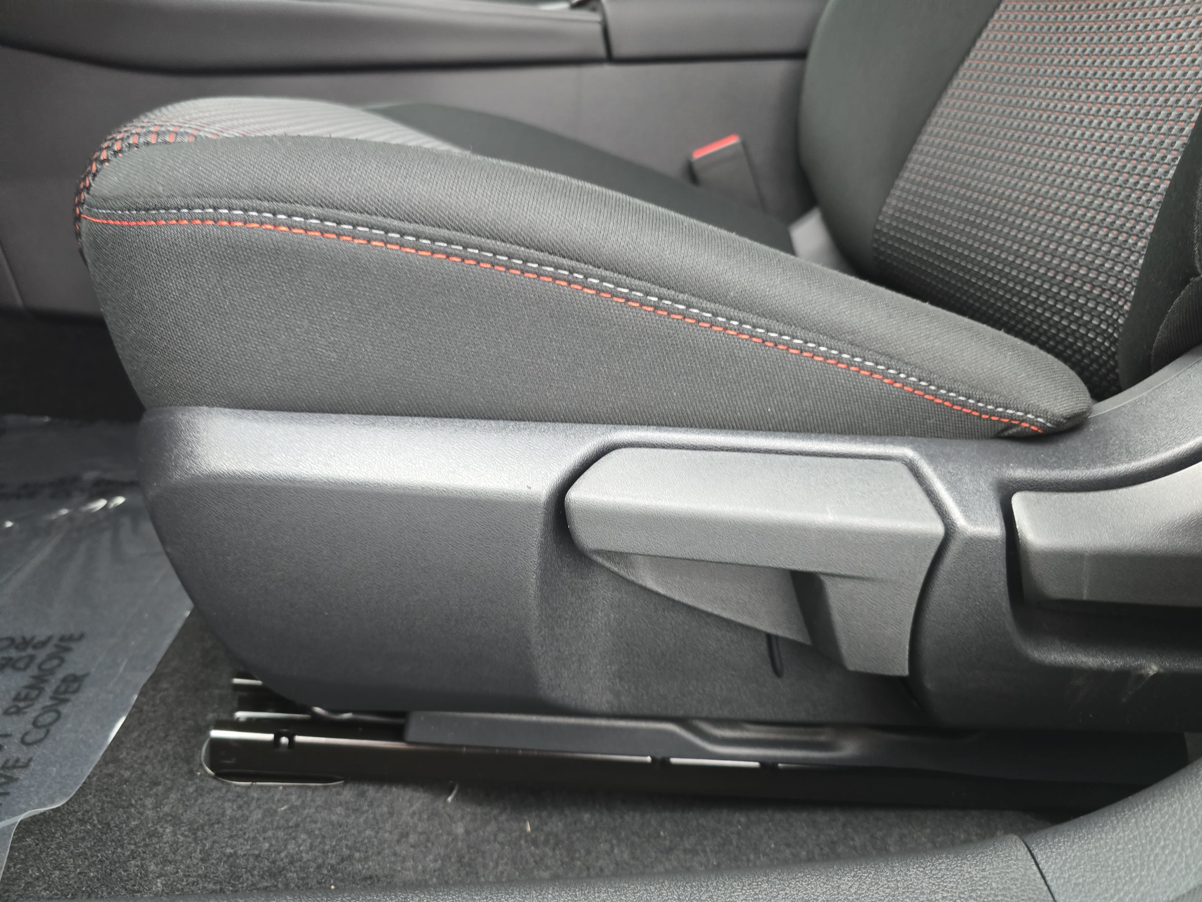 New 2026 Nissan Sentra SR w/ Floor Mat Package FWD image 28