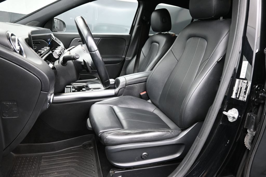Used 2021 Mercedes-Benz GLA 250 image 2