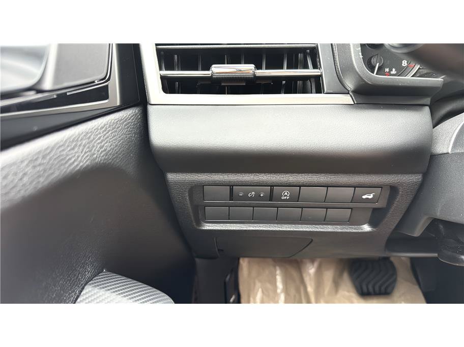 New 2026 Mitsubishi Outlander SE AWD/4WD image 32