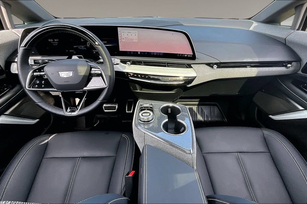 Certified 2025 Cadillac Optiq Sport 1 AWD/4WD image 15