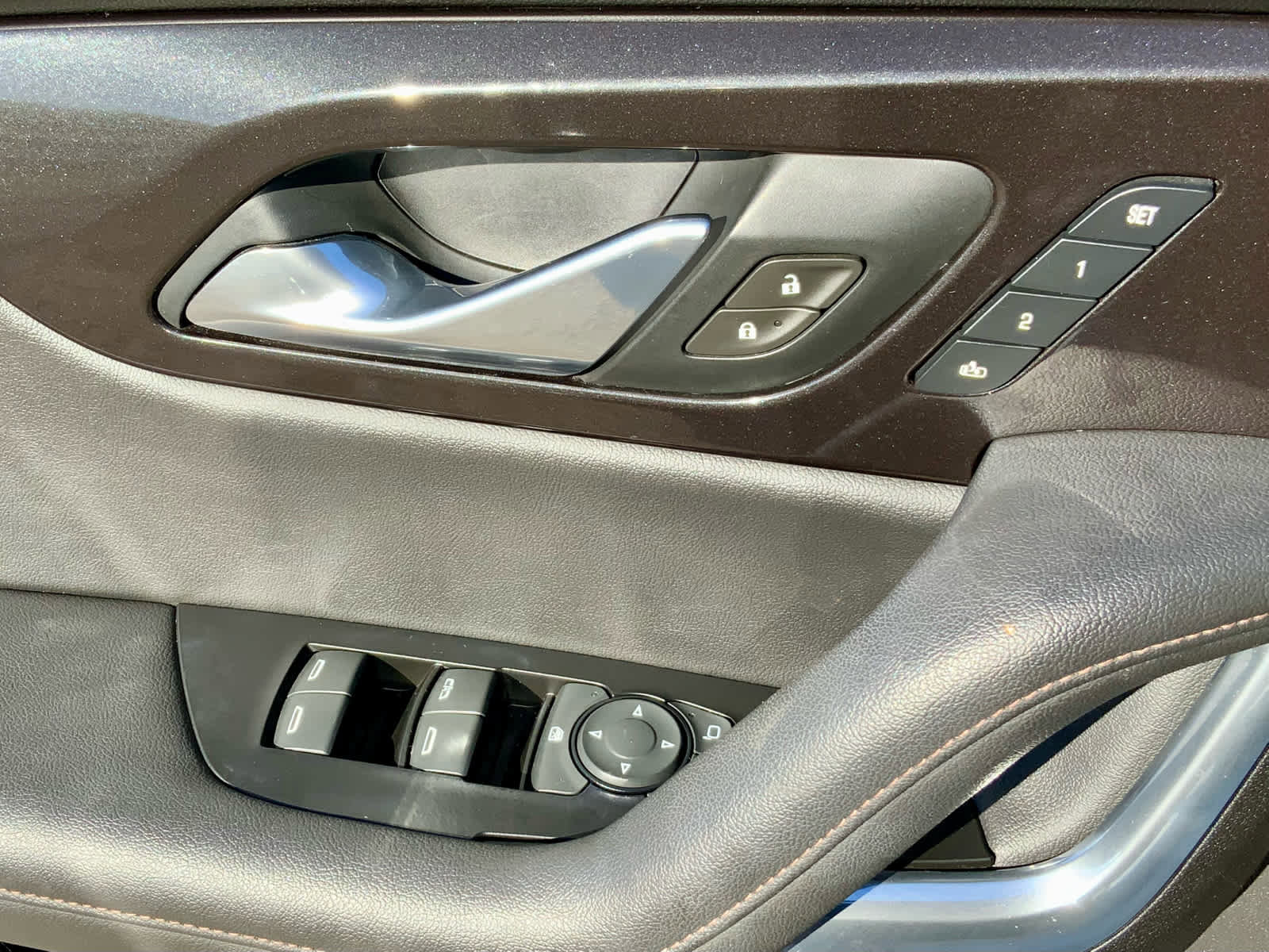 Used 2019 Chevrolet Blazer Premier w/ Sun and Wheels Package image 49