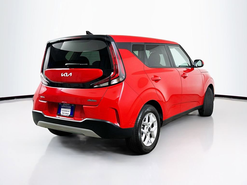 Used 2025 Kia Soul S FWD image 7