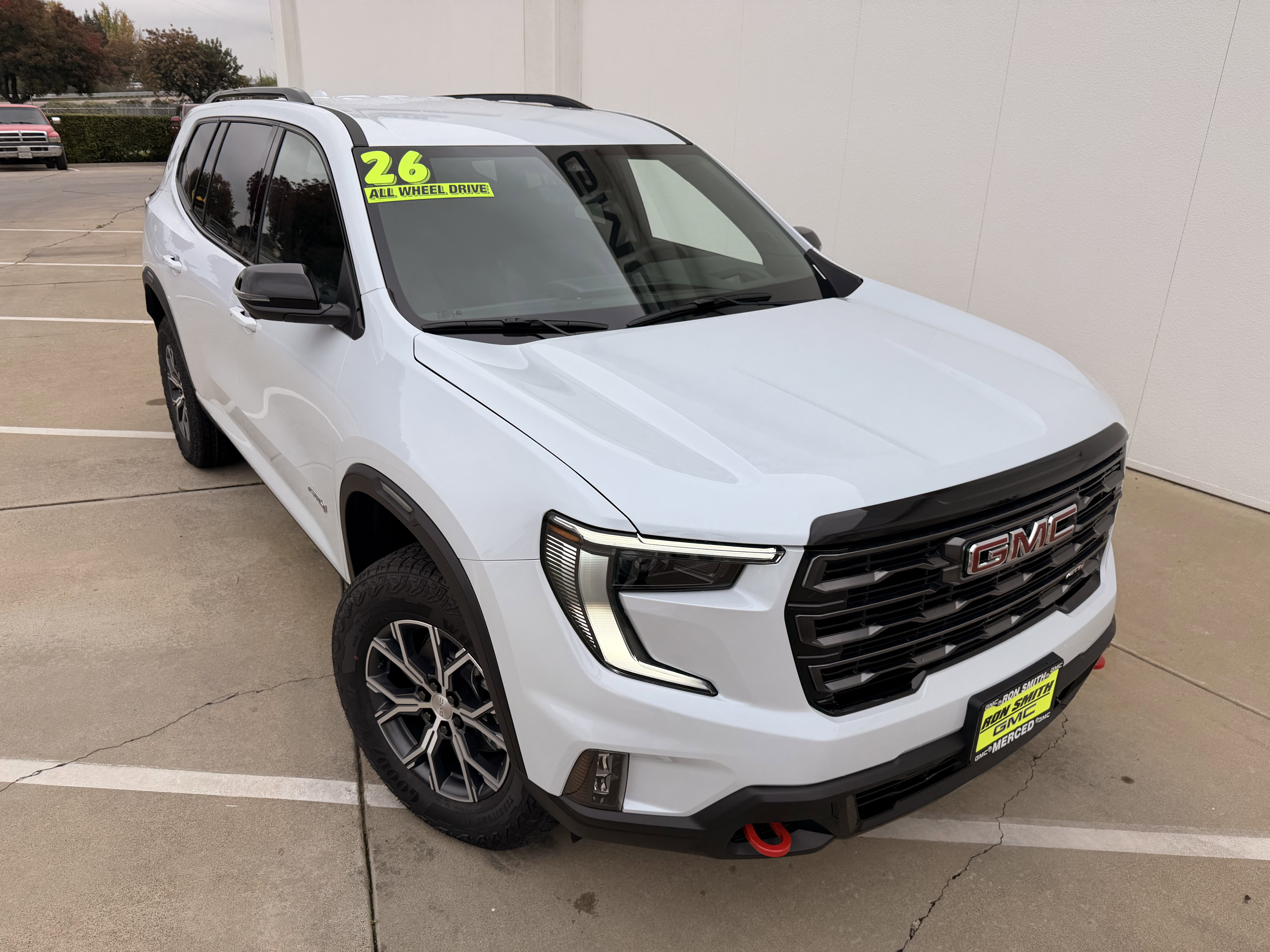 New 2026 GMC Acadia AT4 w/ Luxury Package image 5