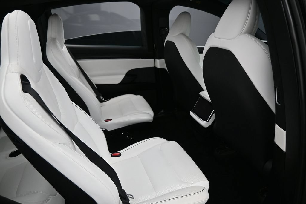 Used 2023 Tesla Model X Plaid AWD/4WD image 28