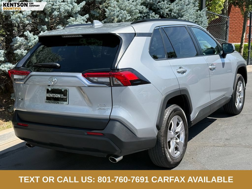 Used 2025 Toyota RAV4 XLE AWD/4WD image 8