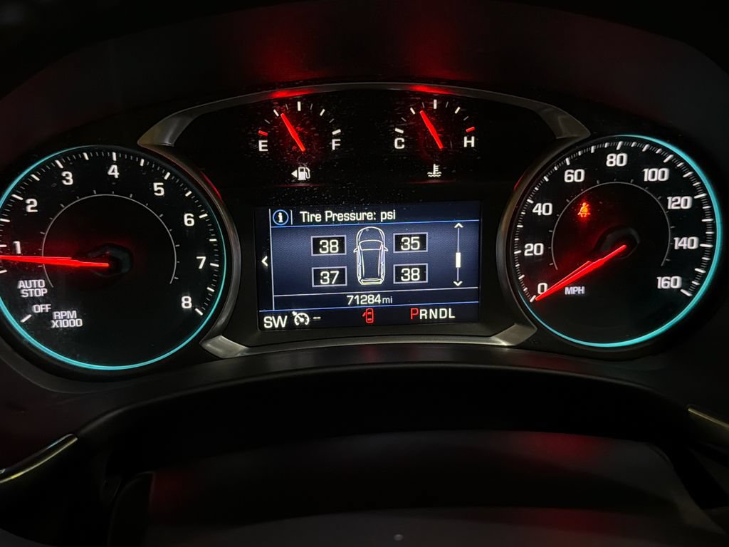 Used 2019 Chevrolet Equinox LT FWD image 25