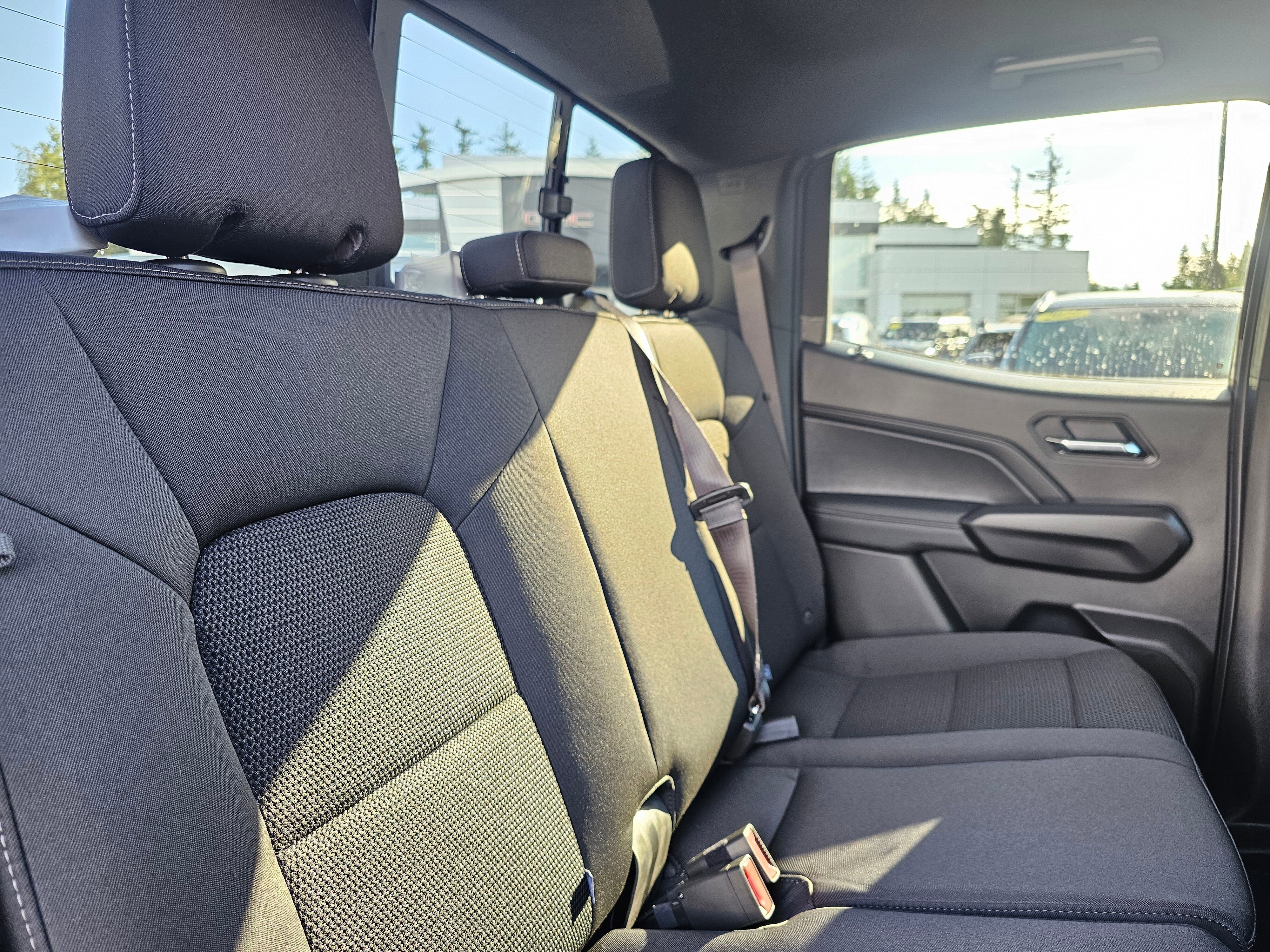 New 2026 GMC Canyon Elevation w/ Convenience Package image 12