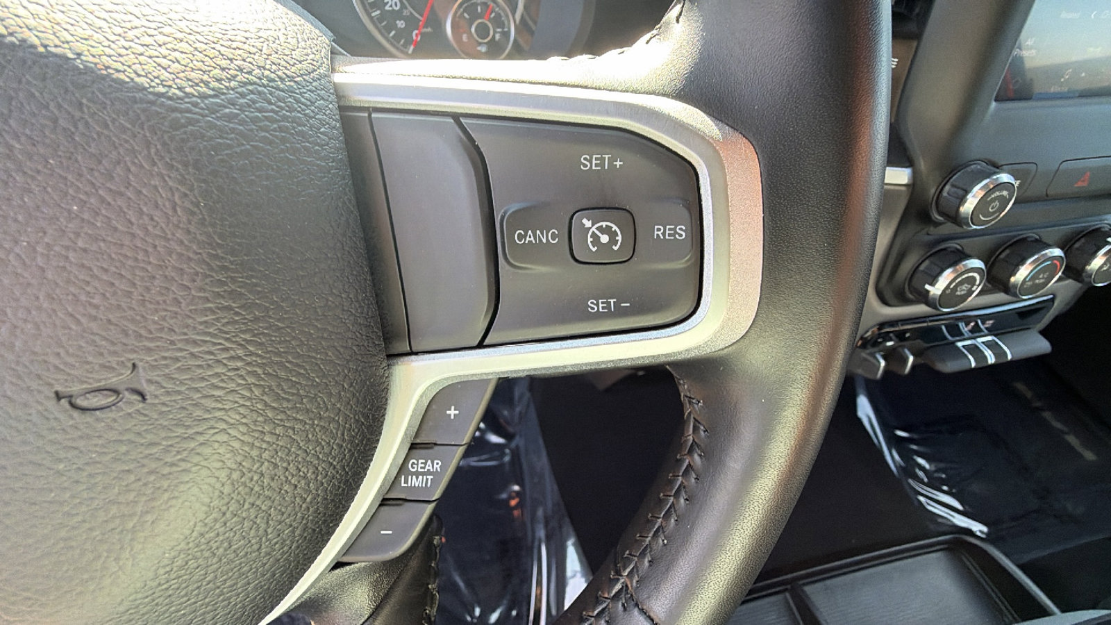 Used 2024 RAM 2500 Big Horn w/ Bed Utility Group AWD/4WD image 28