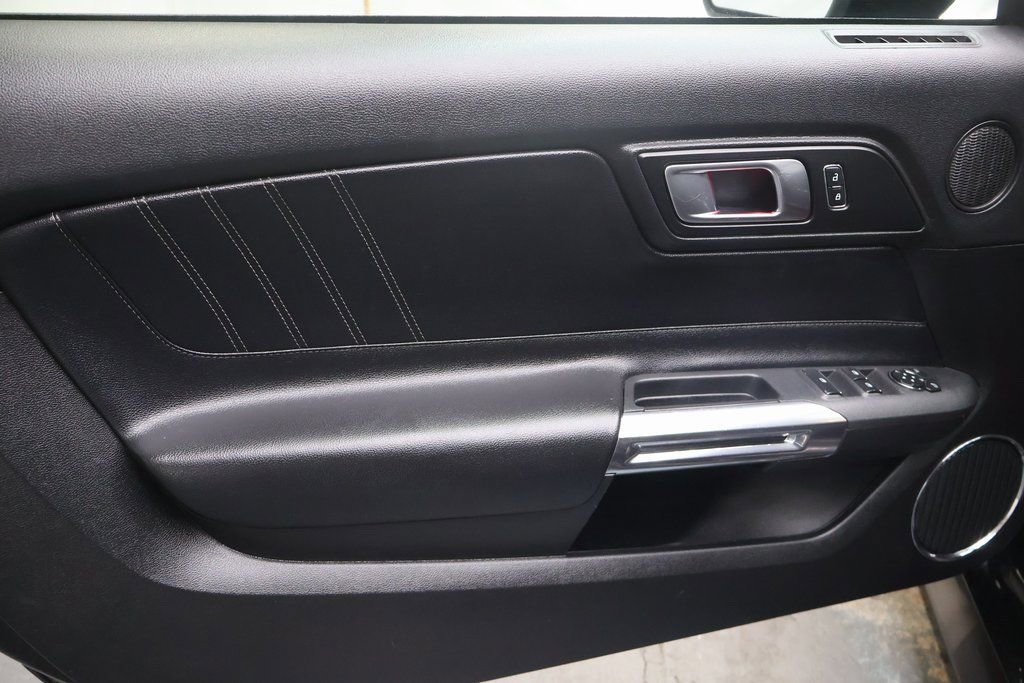 Used 2020 Ford Mustang Premium RWD image 14