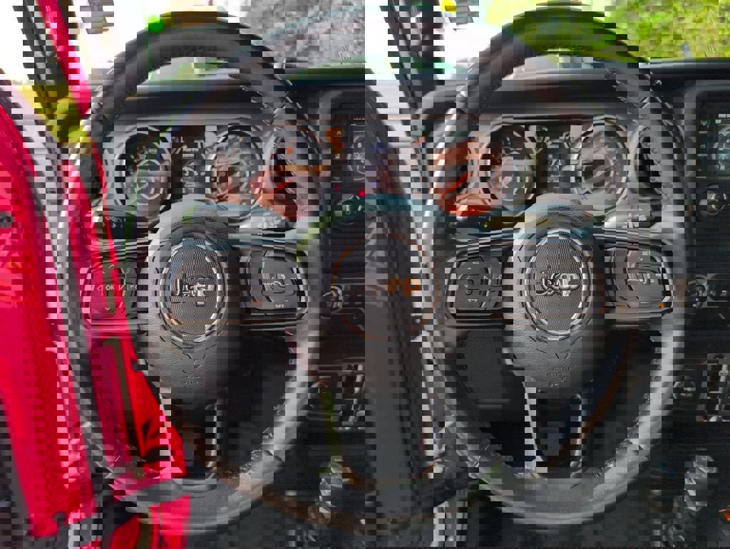 Used 2018 Jeep Wrangler Unlimited Sport S image 24