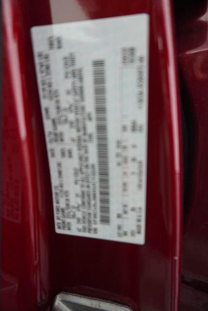 Used 2017 Ford Escape Titanium image 22