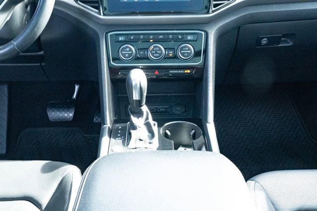 Used 2020 Volkswagen Atlas Cross Sport SEL Premium AWD/4WD image 33