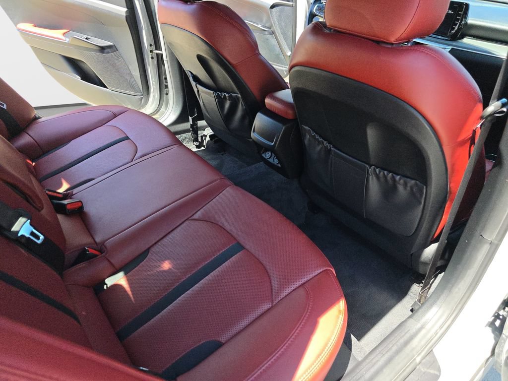 Used 2022 Kia K5 GT-Line w/ GT-Line Awd Premium Package image 13