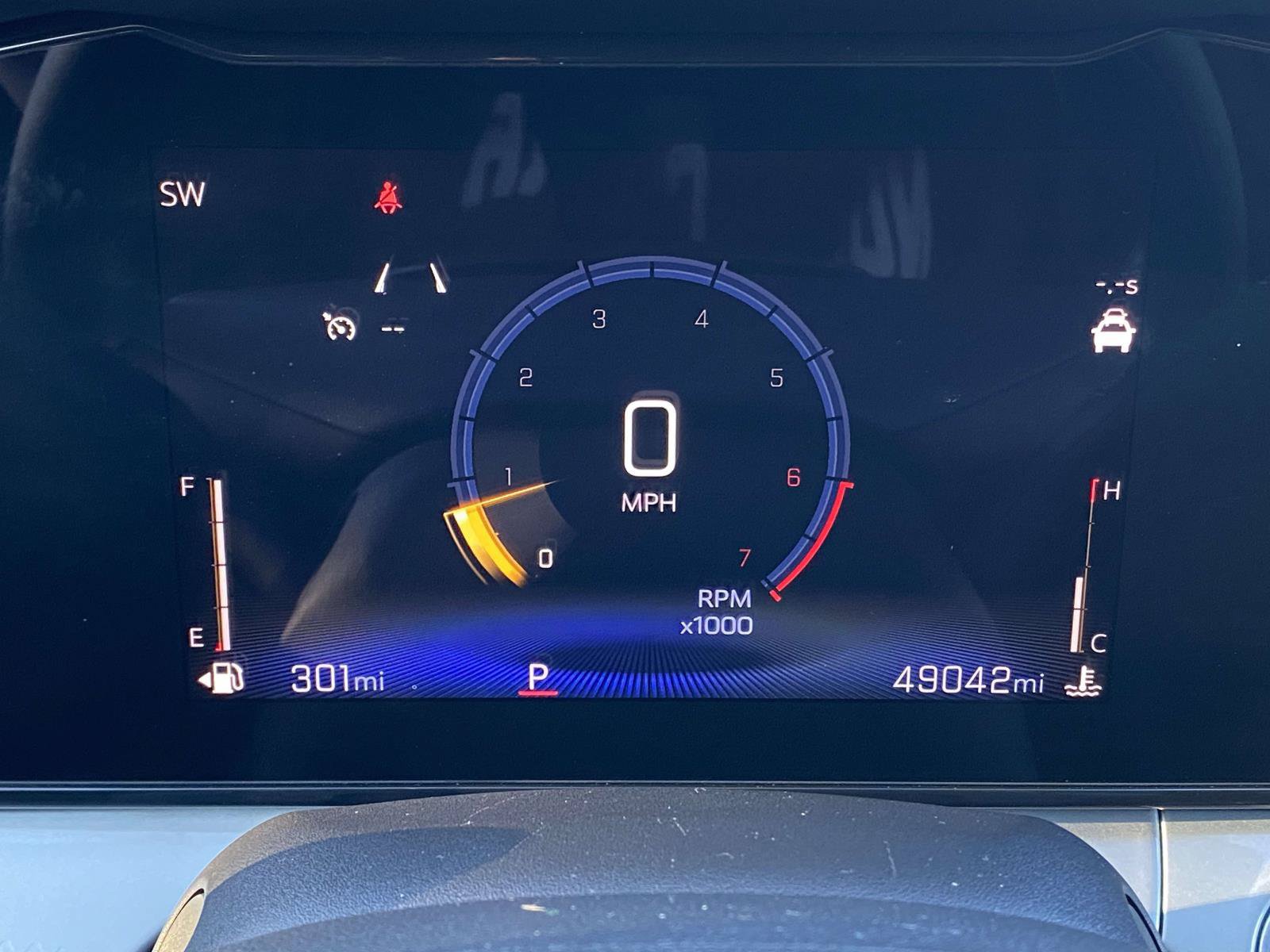 Used 2025 Chevrolet Trax LT FWD image 32
