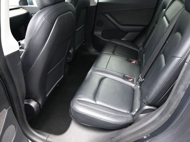 Used 2021 Tesla Model Y Performance image 17