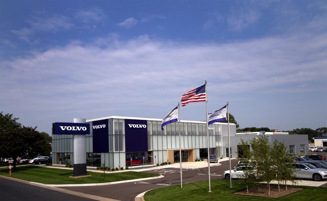 Certified 2024 Volvo XC90 B6 Plus image 36