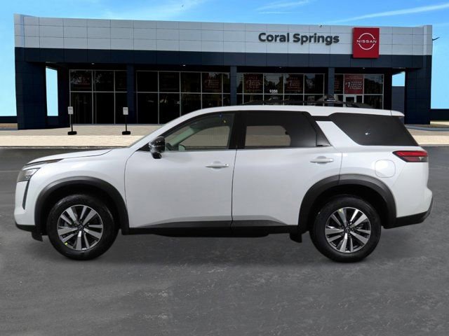 New 2026 Nissan Pathfinder SL AWD/4WD image 2