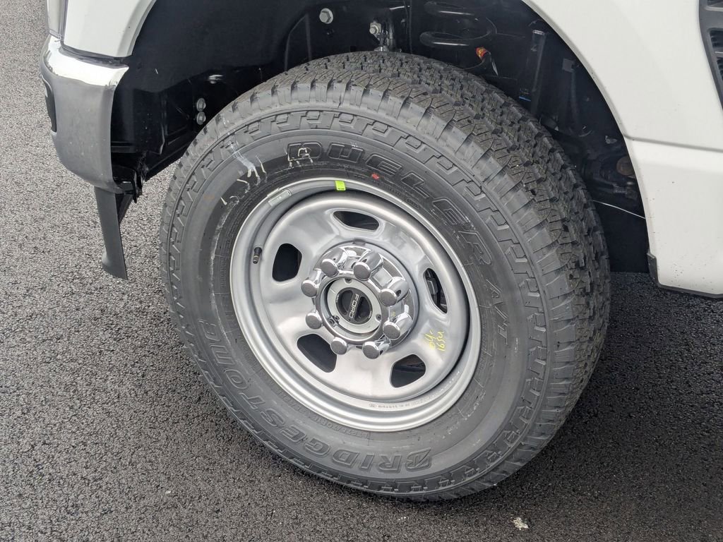New 2026 Ford F350 XL w/ XL Chrome Package image 21