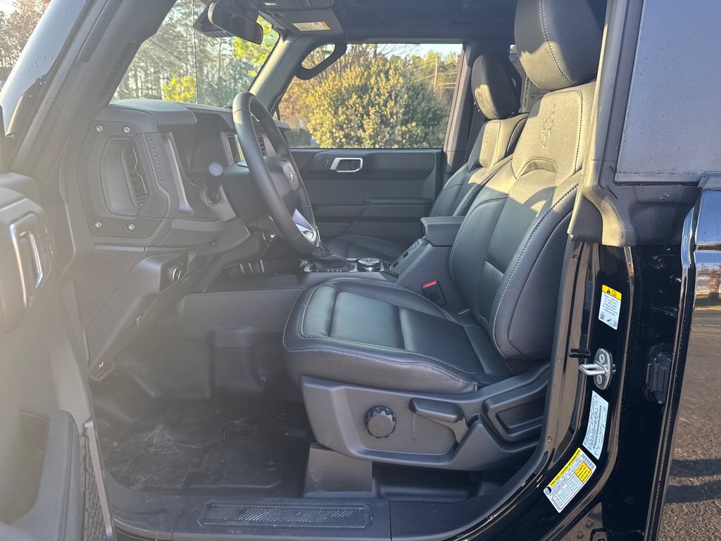 New 2026 Ford Bronco Big Bend w/ Black Diamond Package AWD/4WD image 8